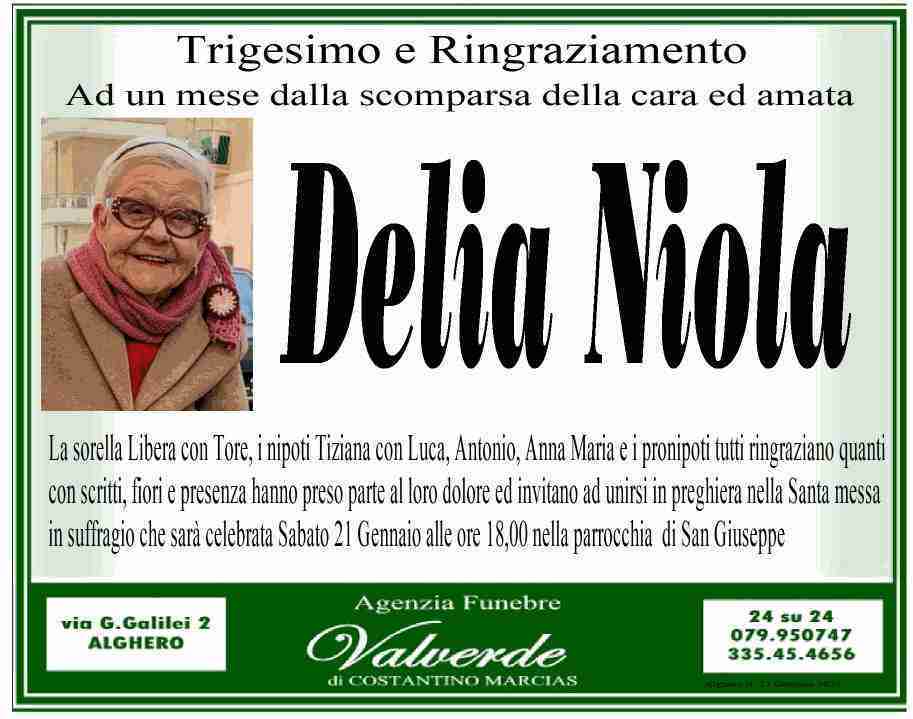 Delia Niola