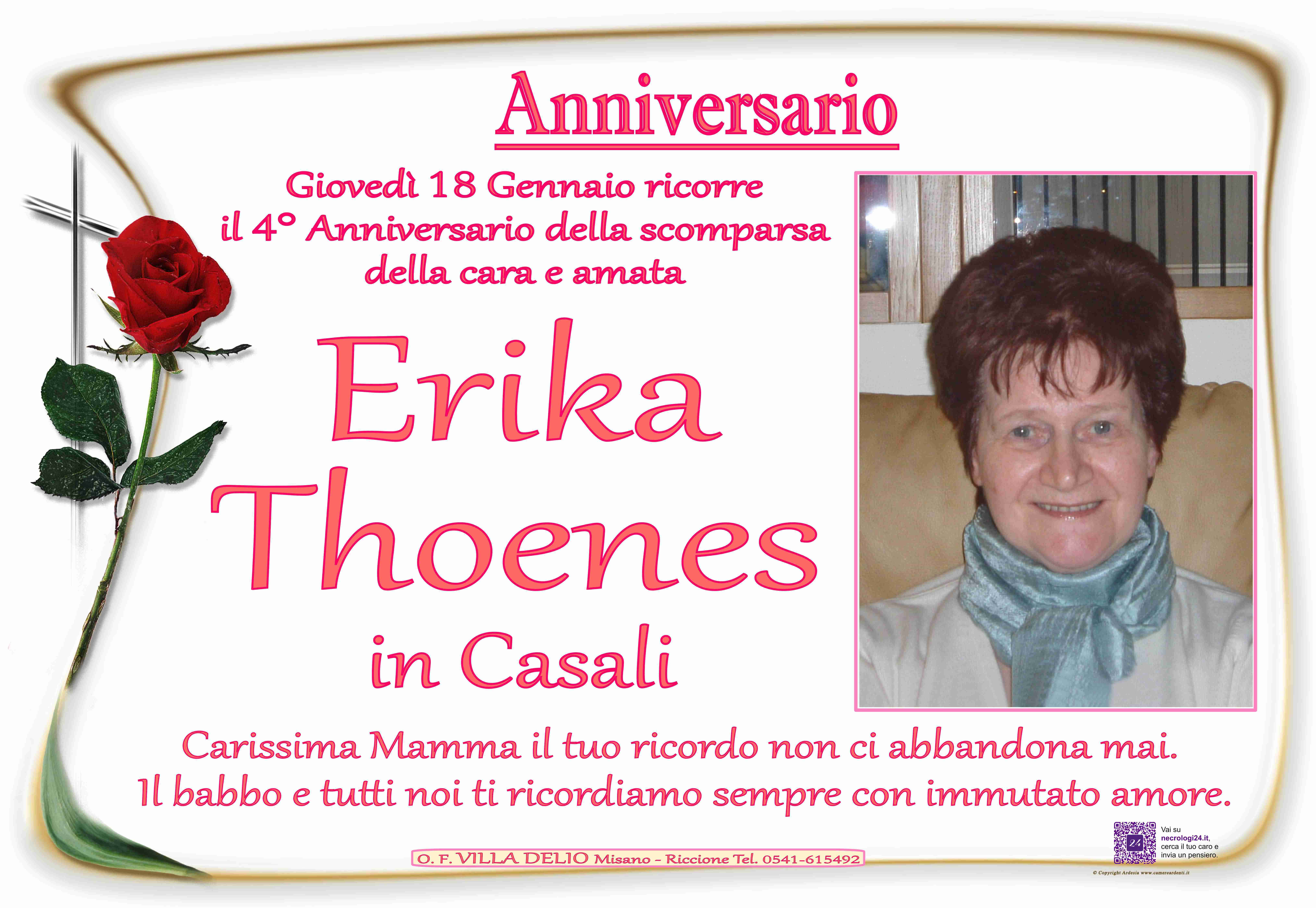 Erika Thoenes in Casali