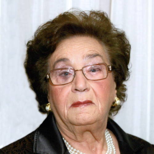Angela Bonomo